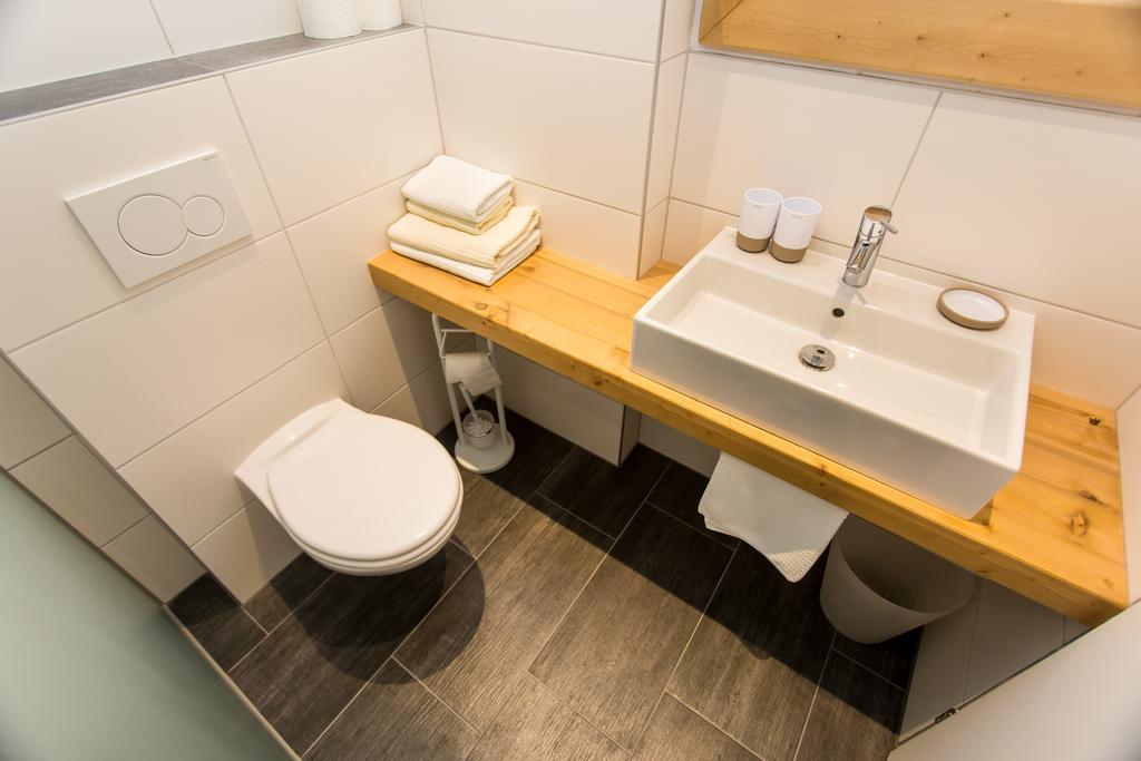 Ferienland Stubai Aparthotel Fulpmes Szoba fotó