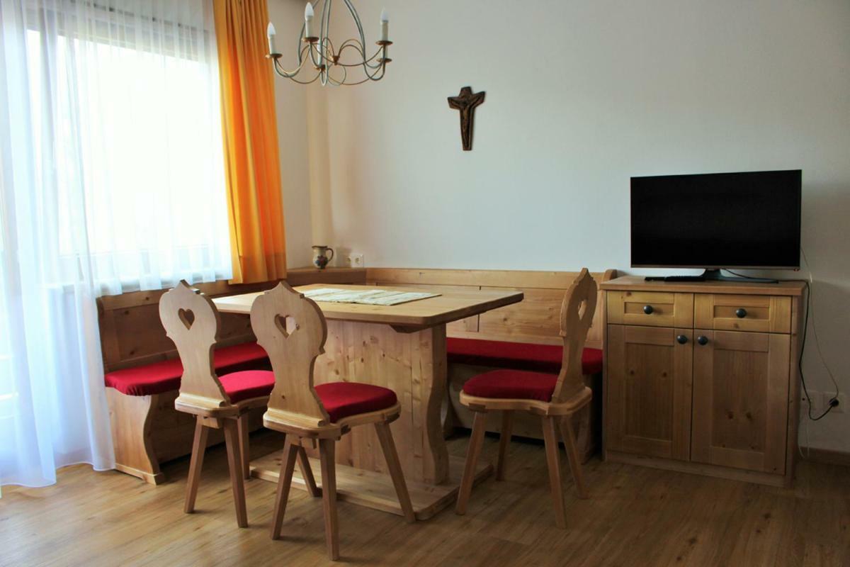Ferienland Stubai Aparthotel Fulpmes Kültér fotó